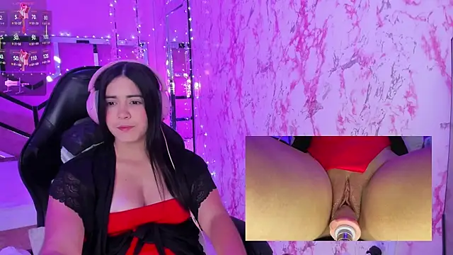 Snapshot of EvaBloom__ chatting on 02-20-26, 10:10 EvaBloom online show from 02-20-26, 10:10