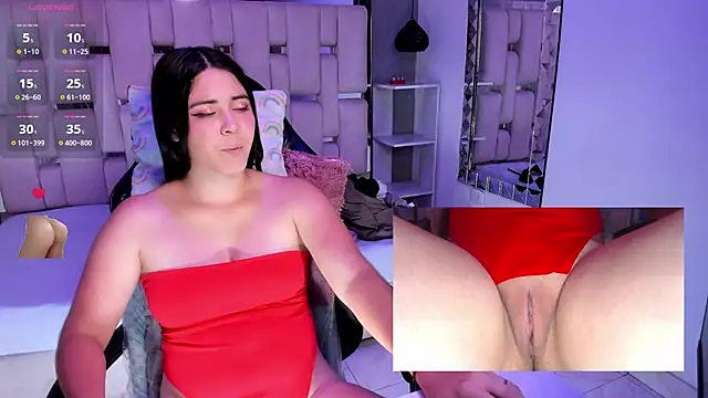 EvaBloom   online show from 03-13-26, 09:10