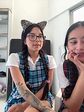 Snapshot of l0lita_sweet chatting on 02-06-26, 03:26 l0lita sweet online show from 02-06-26, 03:26