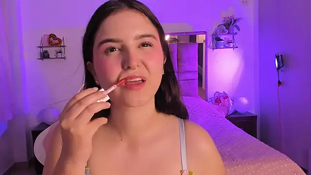 MIACUTEE  online show from 03-07-26, 10:29