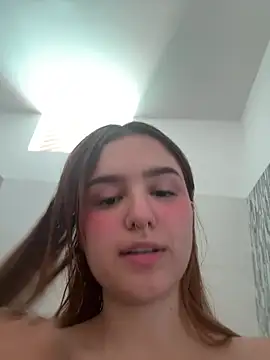 MIACUTEE  online show from 07-12-26, 08:11