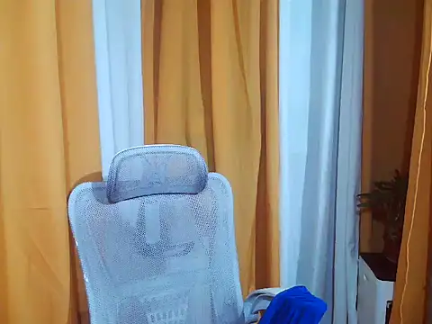 ellah morenax online show from 03-26-26, 12:11