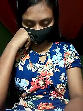 Snapshot of Night_Queen20 chatting on 10-23-25, 08:57 Night Queen20 online show from 10-23-25, 08:57