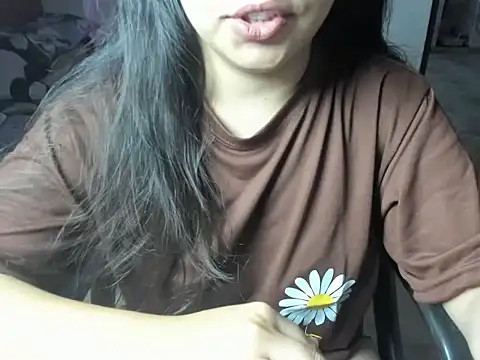 Divya68 online show from 11-22-25, 05:45