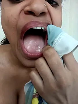 Zoya-Baby1 online show from 11-09-25, 06:33