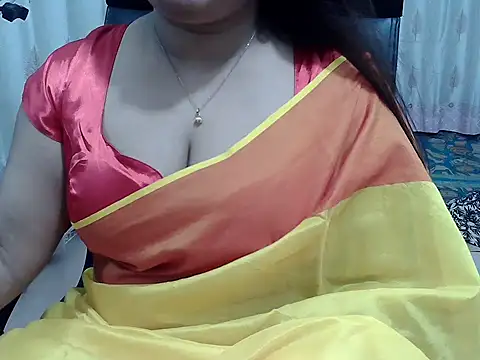 SexyRani2000 online show from 04-20-26, 05:16