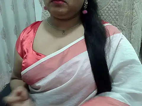 SexyRani2000 online show from 05-17-26, 05:20