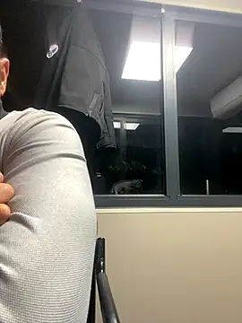 Snapshot of arasazgin chatting on 11-03-25, 12:24 arasazgin online show from 11-03-25, 12:24