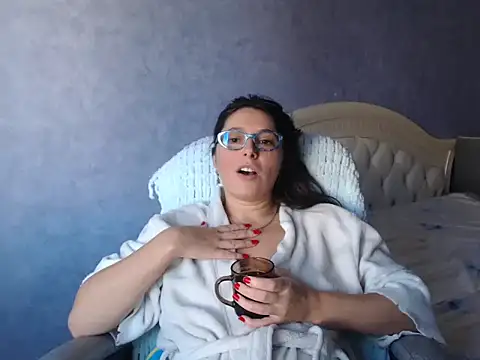 LuckyLisa23 online show from 11-01-25, 10:28