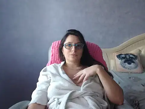 LuckyLisa23 online show from 01-14-26, 11:49