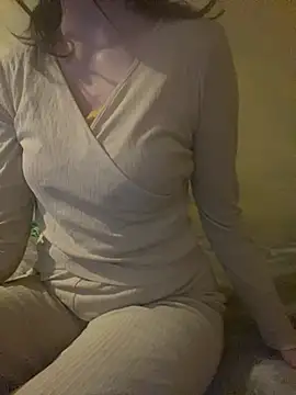 KittieCreme online show from 02-10-26, 03:16