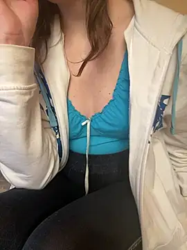 KittieCreme online show from 04-30-26, 12:22