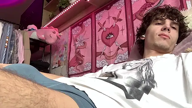Snapshot of Jeremy1Scott chatting on 04-29-26, 04:16 Jeremy1Scott online show from 04-29-26, 04:16