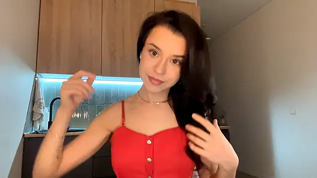 Snapshot of CeredAlum chatting on 11-16-25, 07:25 CeredAlum online show from 11-16-25, 07:25