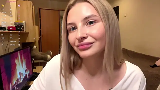 VictoriaMystery online show from 11-21-25, 01:43