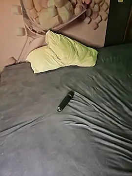 Babiwife online show from 01-14-26, 05:02