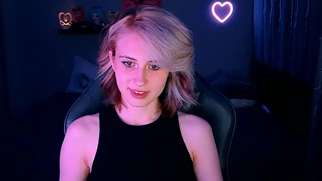 Snapshot of Keti_moon chatting on 06-17-26, 07:48 Keti moon online show from 06-17-26, 07:48