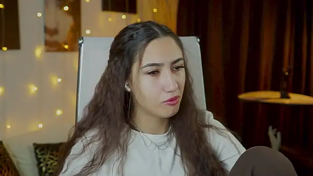 Snapshot of RebeckaThornton chatting on 12-04-25, 09:51 RebeckaThornton online show from 12-04-25, 09:51