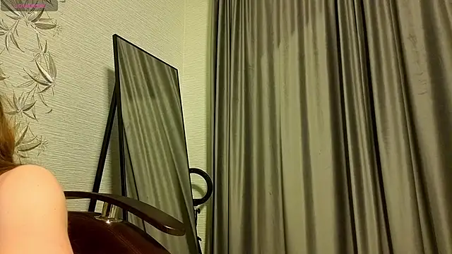 MissPompadure online show from 02-23-26, 11:35