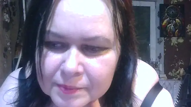 CharleeKendall online show from 11-19-25, 08:53