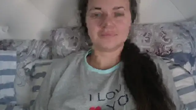 Snapshot of GiaaCaranggi chatting on 11-14-25, 06:23 GiaaCaranggi online show from 11-14-25, 06:23