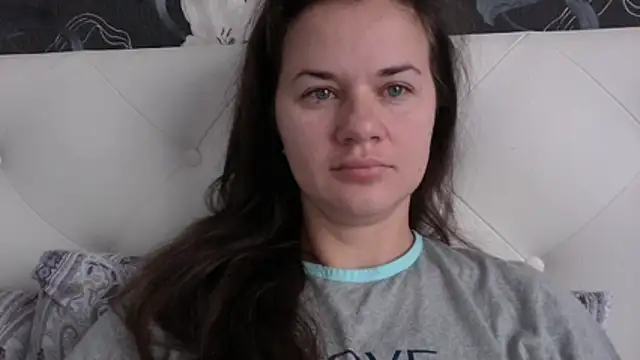 Snapshot of GiaaCaranggi chatting on 11-15-25, 07:05 GiaaCaranggi online show from 11-15-25, 07:05