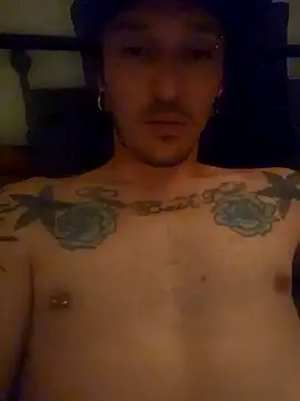 Snapshot of Italian-Meat-n-Balls chatting on 03-10-26, 06:18 Italian-Meat-n-Balls online show from 03-10-26, 06:18