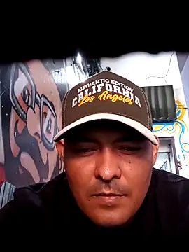 Snapshot of sexyandres_23 chatting on 03-11-26, 07:53 sexyandres 23 online show from 03-11-26, 07:53