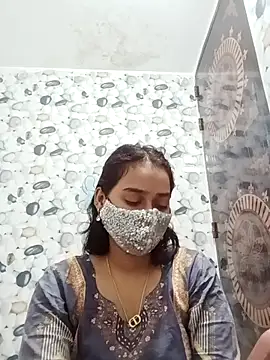 Hot Baby250 online show from 04-17-26, 09:34