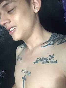 Cute curious online show from 10-15-25, 03:50