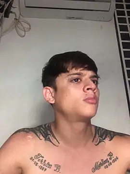 Cute curious online show from 10-21-25, 04:24