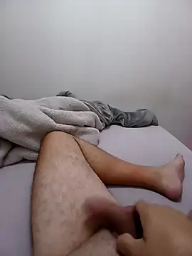 Kleber1980 online show from 11-28-25, 04:48