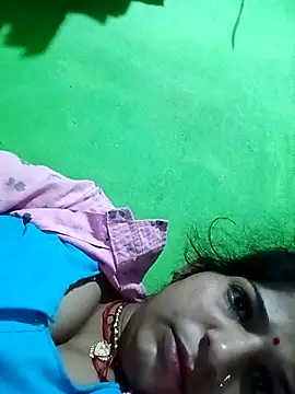 Karishma cute online show from 10-19-25, 12:11