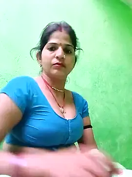 Karishma cute online show from 10-19-25, 12:17