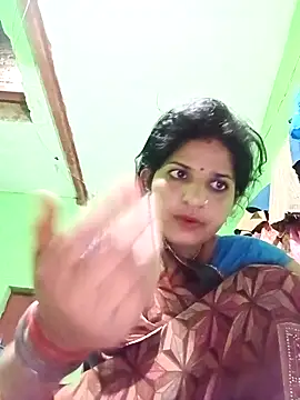 Karishma cute online show from 10-24-25, 06:04