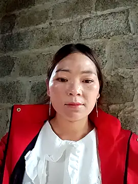 Snapshot of laddy-cute chatting on 10-14-25, 02:45 laddy-cute online show from 10-14-25, 02:45