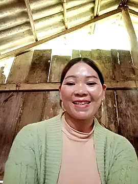 Snapshot of laddy-cute chatting on 10-16-25, 03:29 laddy-cute online show from 10-16-25, 03:29