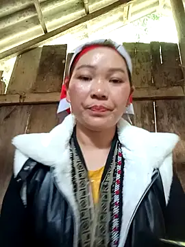 Snapshot of laddy-cute chatting on 10-18-25, 08:59 laddy-cute online show from 10-18-25, 08:59