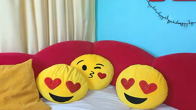 Soft Lilly online show from 03-31-26, 05:41