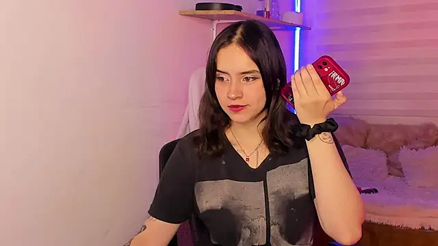 Emily Lindey online show from 10-23-25, 03:28