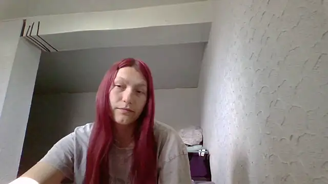 luna tt online show from 04-21-26, 12:22