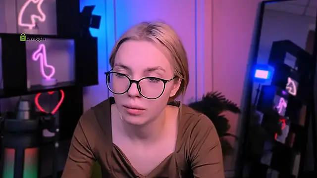 sendi cais online show from 11-28-25, 11:13