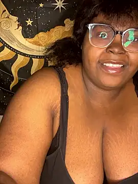 Snapshot of TheChubbySiren chatting on 01-13-26, 10:09 TheChubbySiren online show from 01-13-26, 10:09