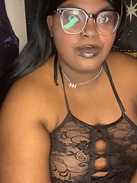 Snapshot of TheChubbySiren chatting on 03-12-26, 02:01 TheChubbySiren online show from 03-12-26, 02:01