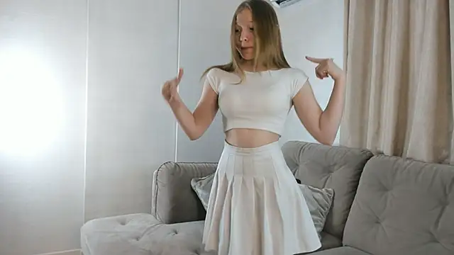 Megansuns online show from 10-30-25, 03:13