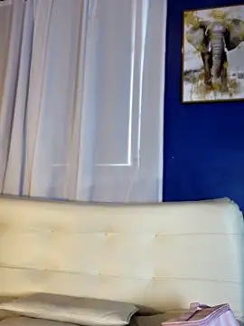 NovaFoxx online show from 04-12-26, 07:19