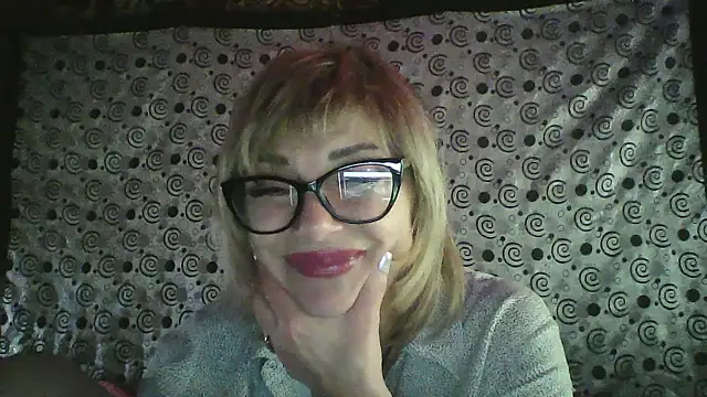 Lia Ray online show from 11-16-25, 07:41