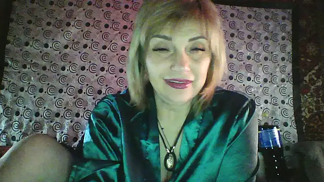 Snapshot of Lia_Ray chatting on 12-19-25, 09:11 Lia Ray online show from 12-19-25, 09:11