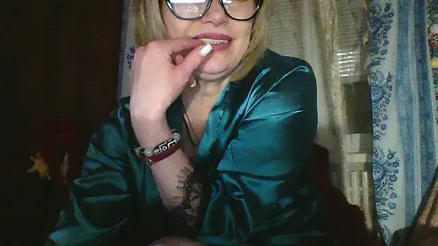 Snapshot of Lia_Ray chatting on 02-22-26, 09:24 Lia Ray online show from 02-22-26, 09:24