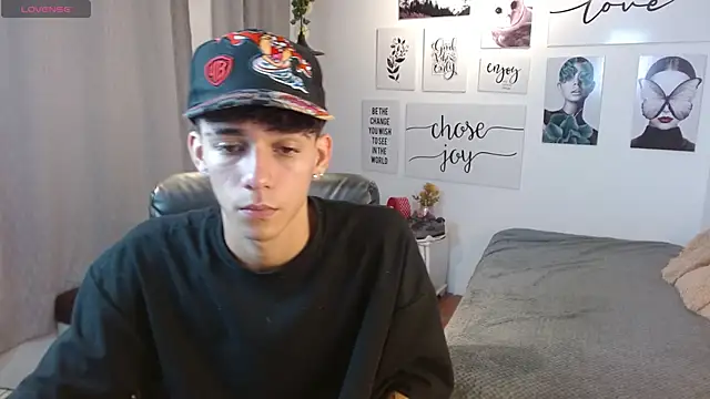 AmethystShadow17 online show from 11-07-25, 05:46